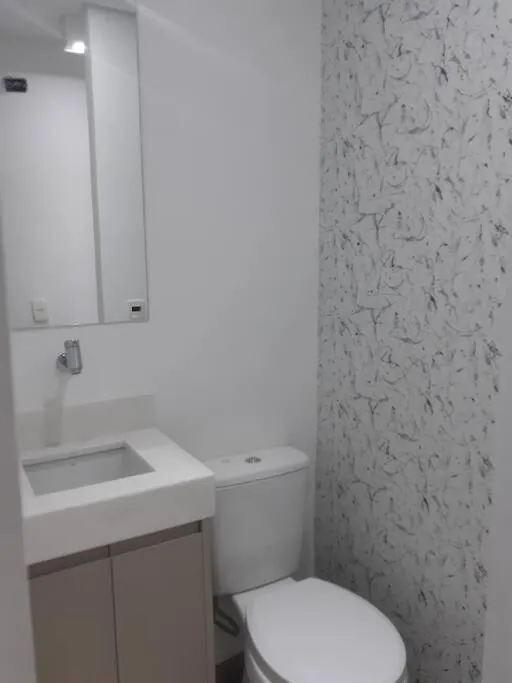 Quarto em Acomodações Particulares Varanda_77 São Paulo Brasil